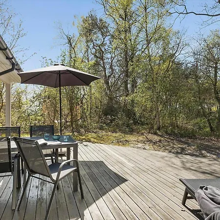 1409 Aakirkeby - Sluseparken 9 A Vester Somarken